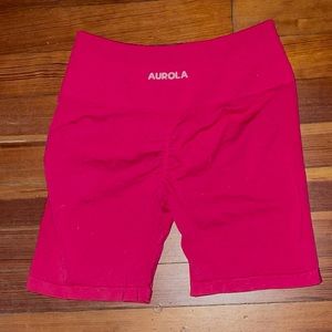 SIZE SMALL HOT PINK AUROLA GYM SHORTS